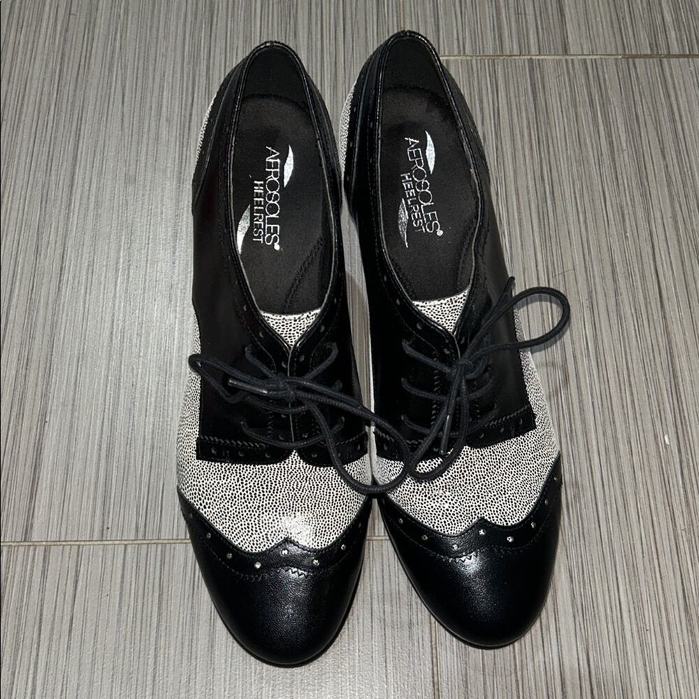 AEROSOLES Dollop black and white combat size 10 1/2 - Picture 4 of 11